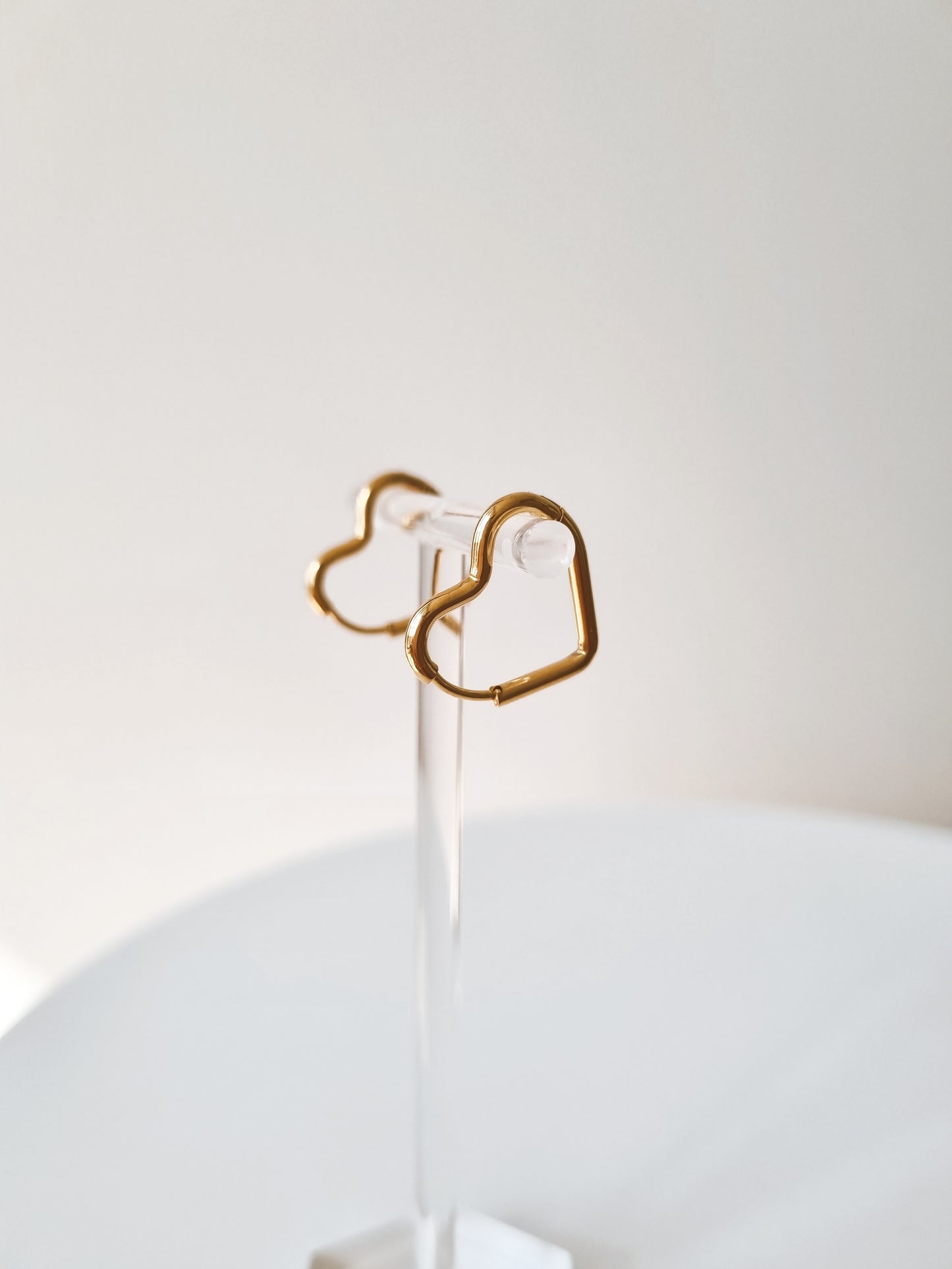 gold heart hoop earrings. Hypoallergenic waterproof. 18k gold plated